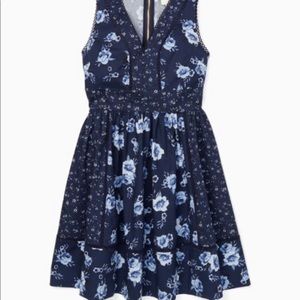NWOT Floral Kate Spade plus size 14 dress blue midi flowers